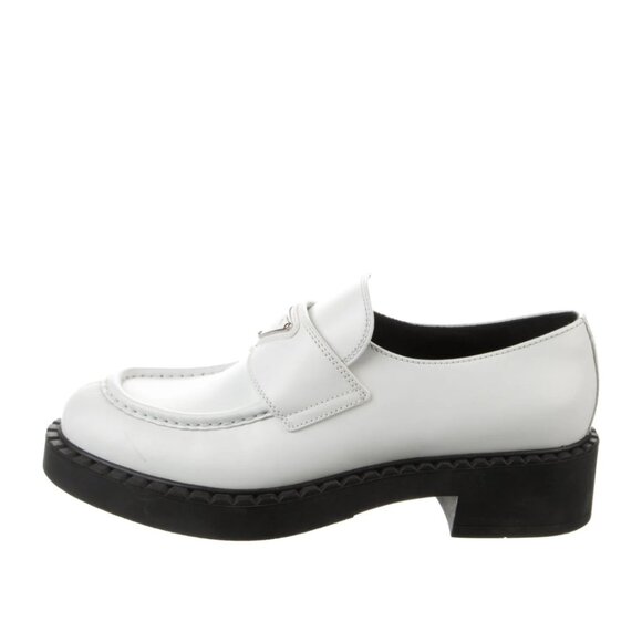 NWT Prada Loafers Spazzolato White Leather 40.5 Enameled Triangle Logo - Picture 2 of 10